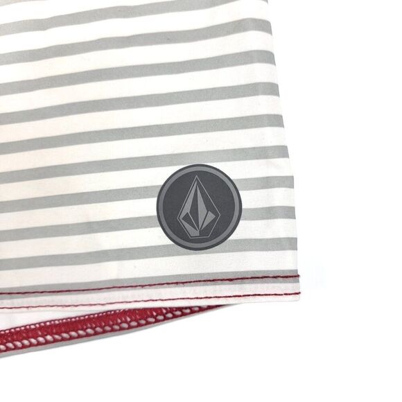 VOLCOM Horizon Mod Tech Board Shorts Surf Trunks Mens 33 Red White Stripe - Picture 6 of 8